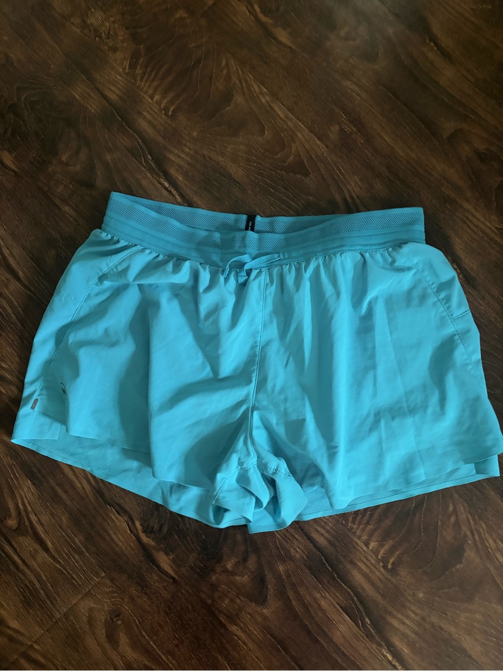 Janji running shorts